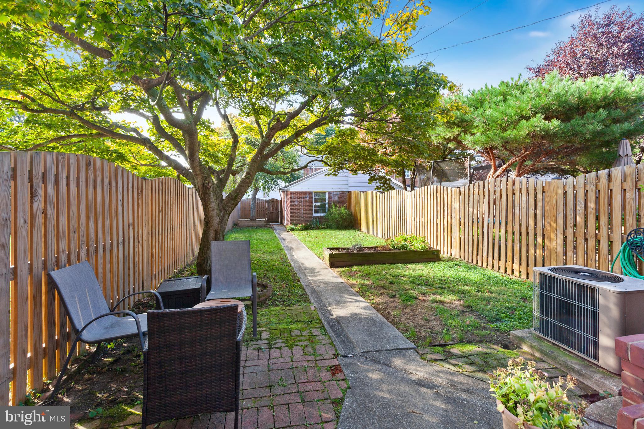 329 Dumbarton Road Baltimore, MD 21212 - Photo 38 of 41