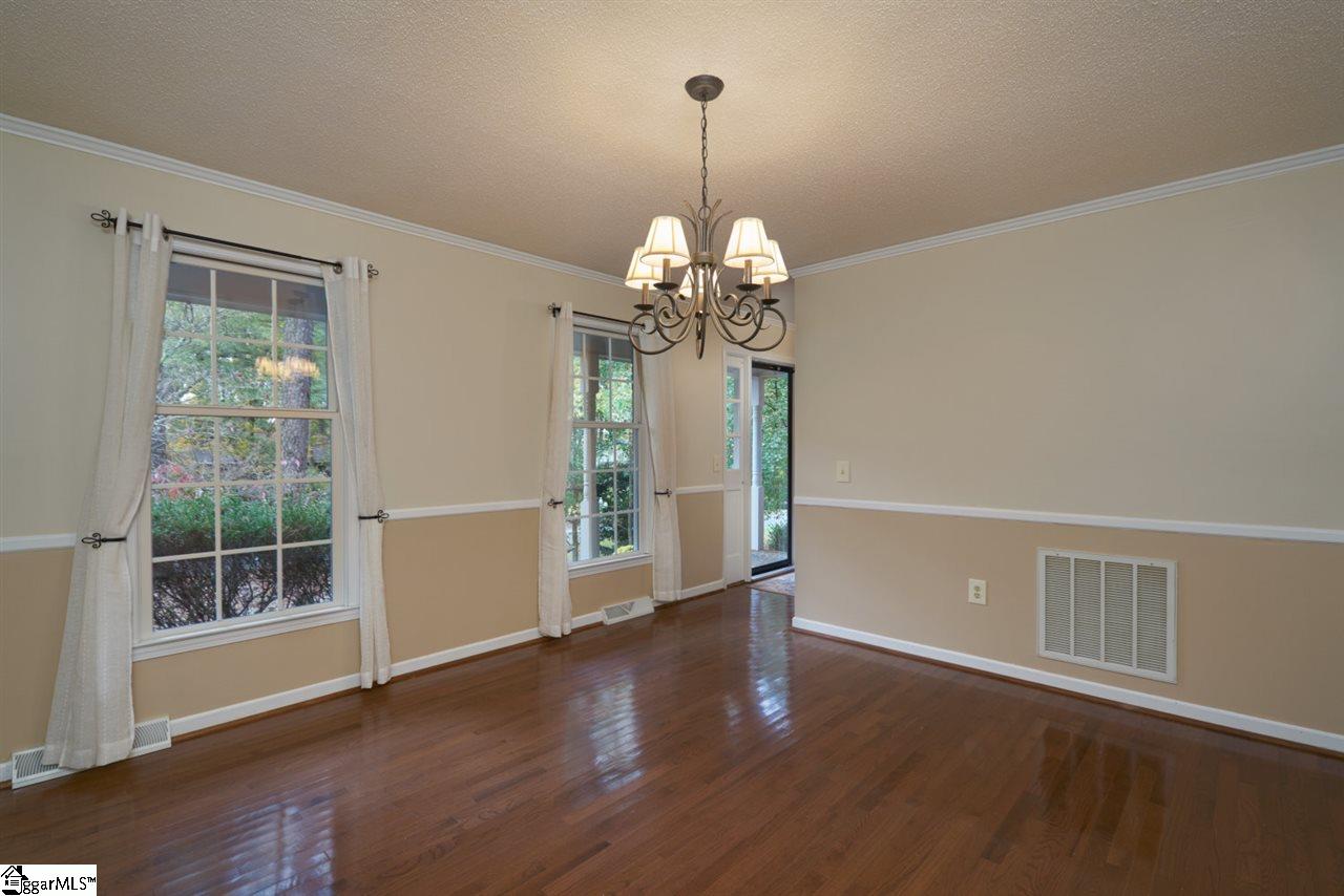 306 Cherry Hill Road Greenville, SC 29607 - Photo 7 of 30 Gallery Image 7
