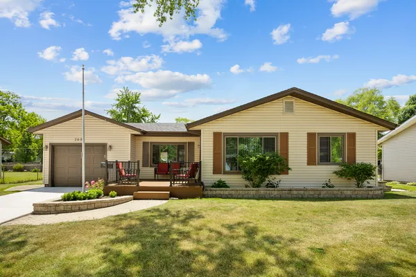 $350,000 | 268 Thunderbird Trail, Carol Stream, IL 60188