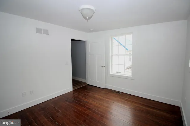 $1,400 | 306 Main Street, Dover, DE 19901