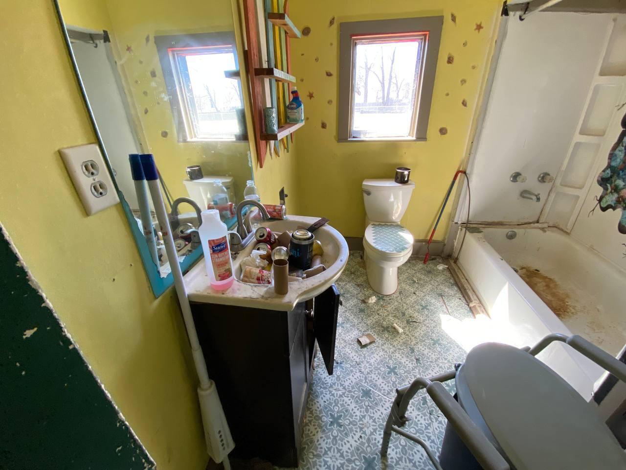 5632 Hughes Road Lansing, MI 48911 - Photo 7 of 8 photo_91_2026-03-28_17-55-44