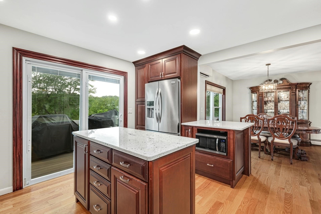 294 South Main Street Clinton, MA 01510 - Photo 3 of 31 Gallery Image 3