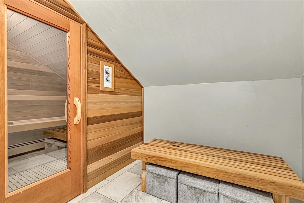 294 South Main Street Clinton, MA 01510 - Photo 8 of 31 Gallery Image 8