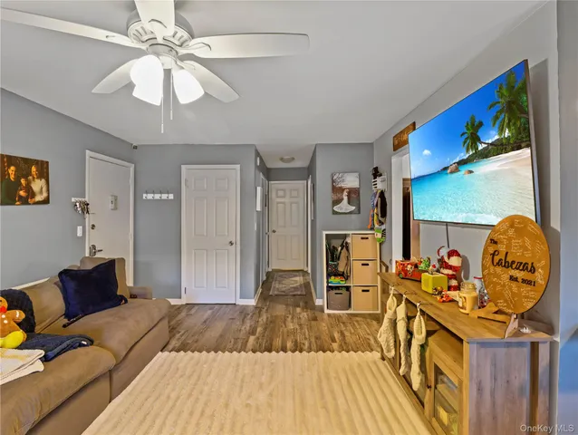 $215,000 | 120 Parkside Drive, Unit 120, Suffern, NY 10901