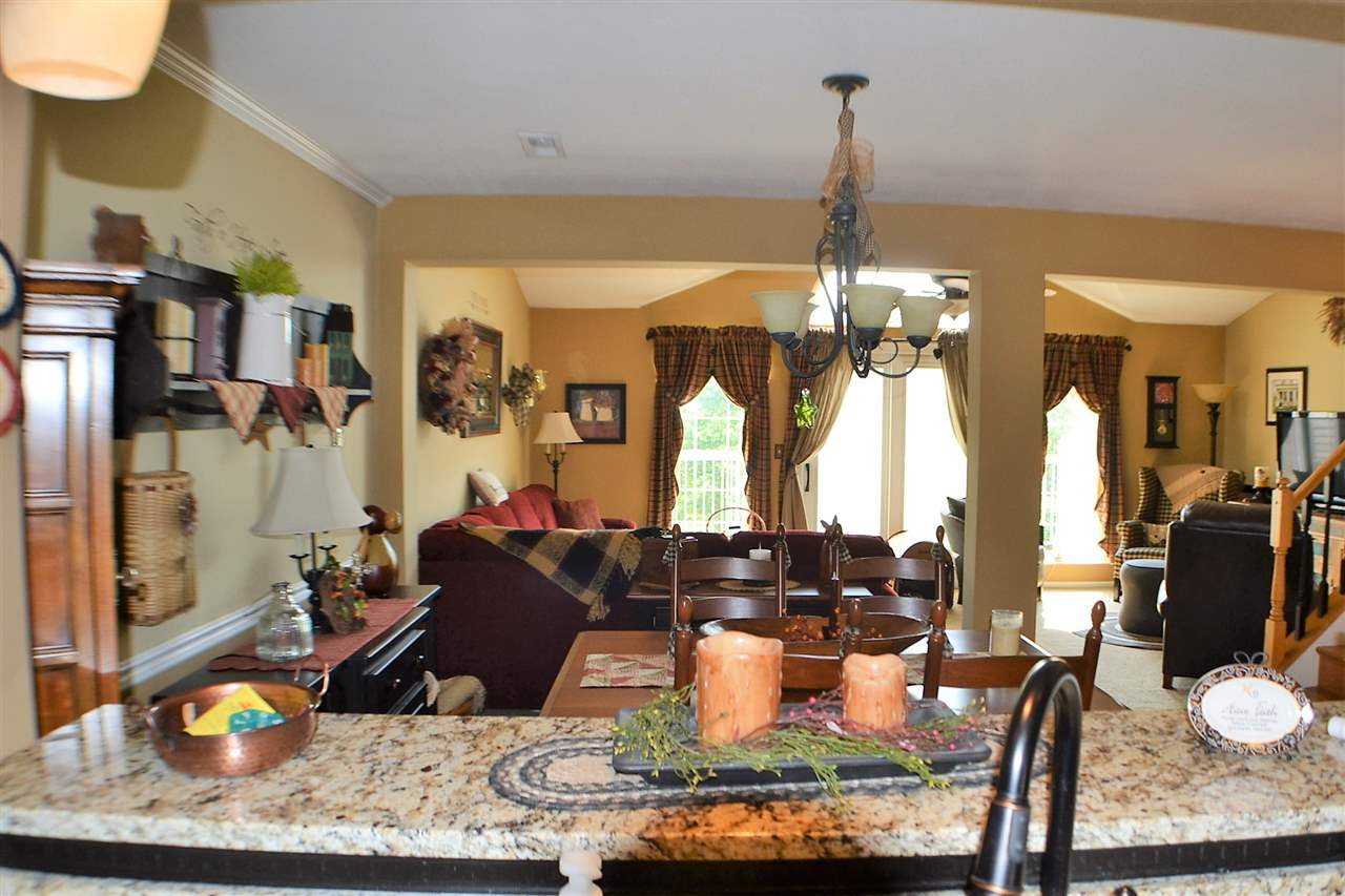 7311 Ridge Edge Court Florence, KY 41042 - Photo 4 of 28 Gallery Image 4