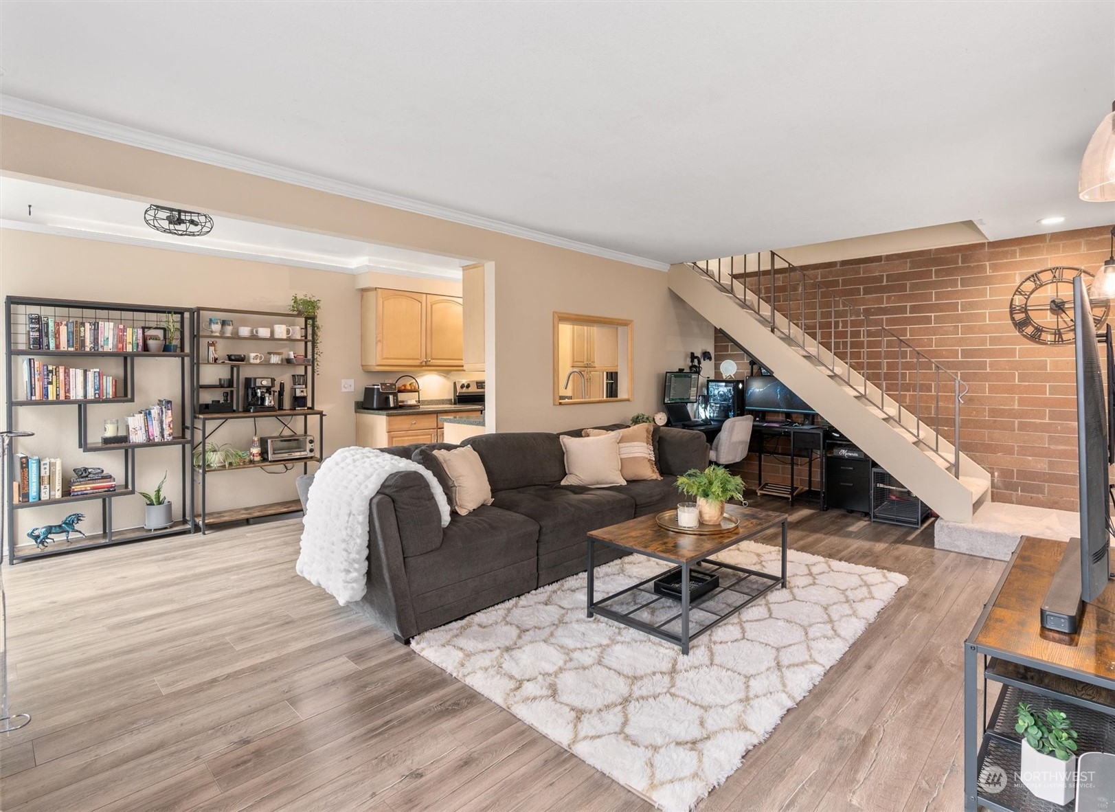 411 213th Place Southwest, Unit 12B Bothell, WA 98021 - Photo 3 of 31