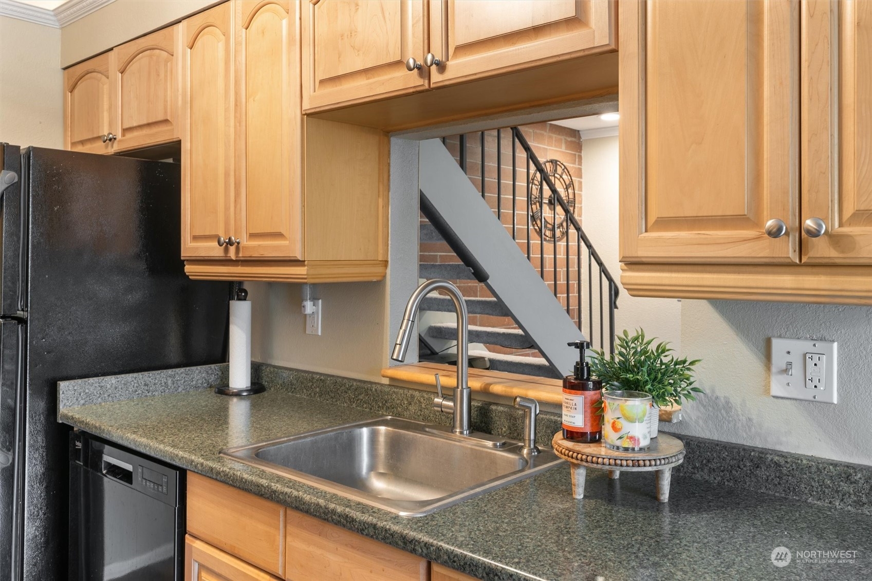 411 213th Place Southwest, Unit 12B Bothell, WA 98021 - Photo 6 of 31