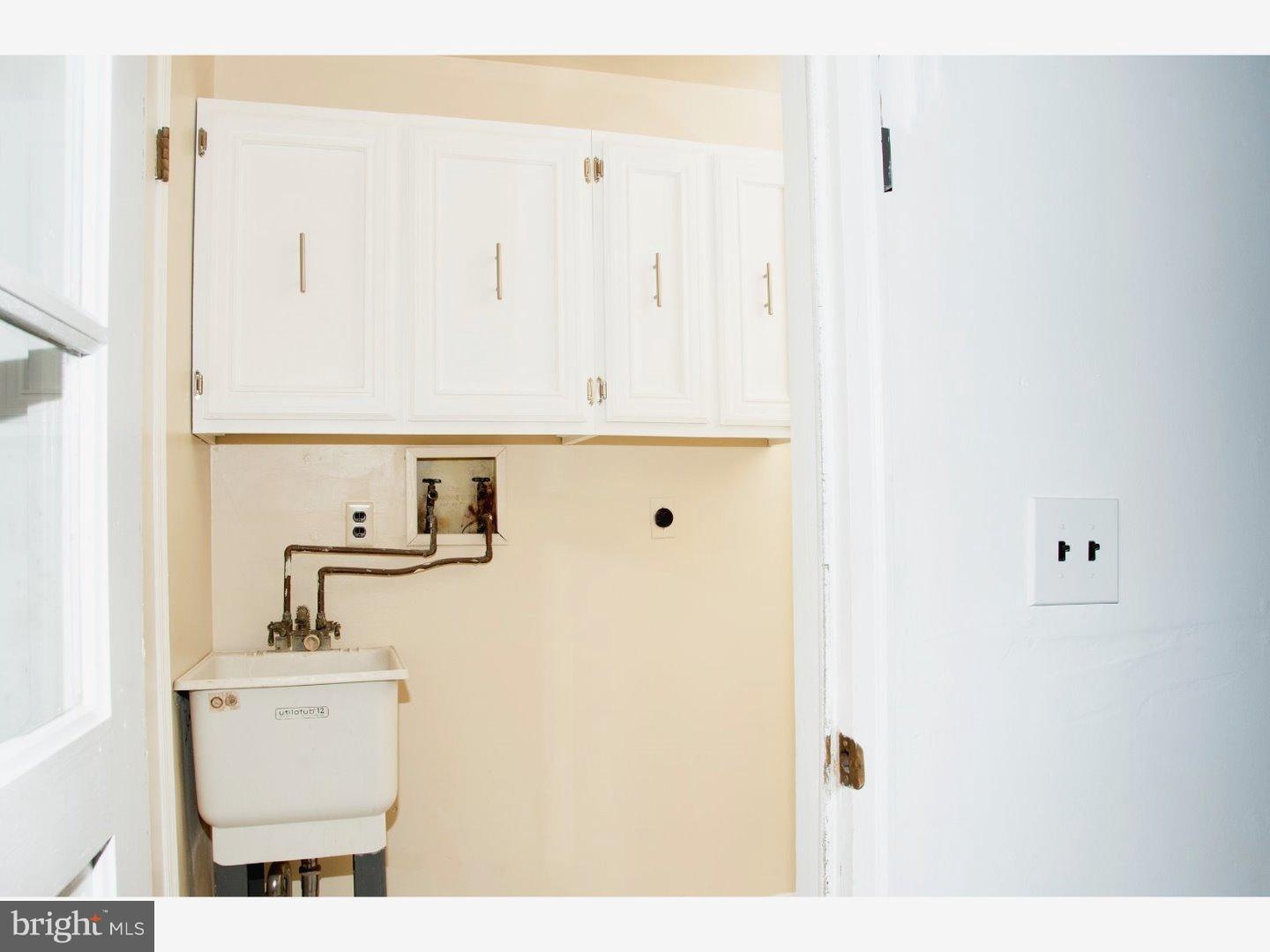 148 Silver Springs Road Phoenixville, PA 19460 - Photo 8 of 21 Laundry Room