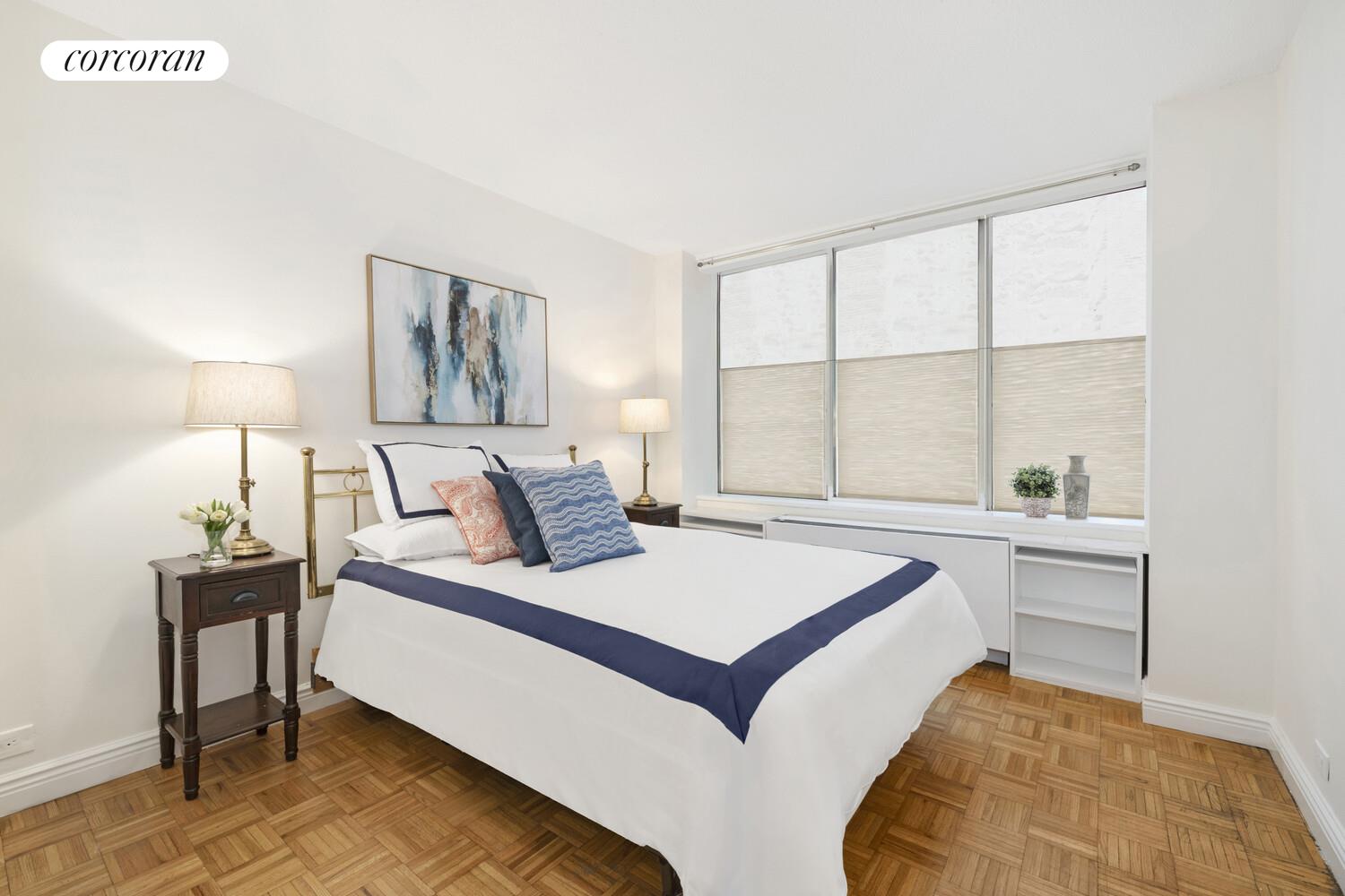 61 West 62nd Street, Unit 6B Manhattan, NY 10023 - Photo 5 of 11