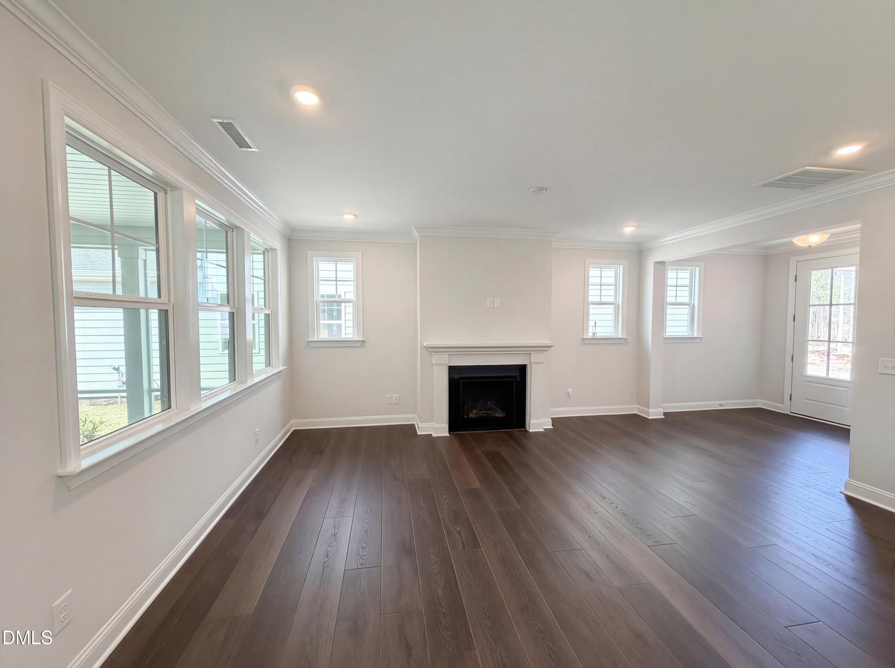 169 Corapeake Way Apex, NC 27539 - Photo 3 of 18 listing_2