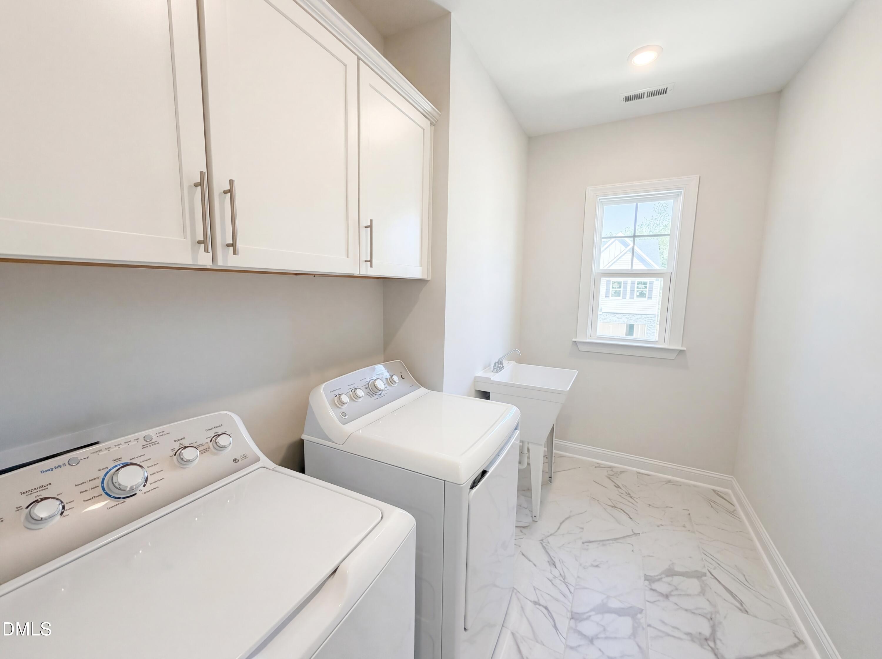 169 Corapeake Way Apex, NC 27539 - Photo 10 of 18 listing_9