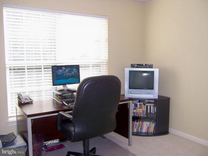 5957 Sandy Ridge Elkridge, MD 21075 - Photo 21 of 30 Bedroom 4 w/Double Window & Double Closet