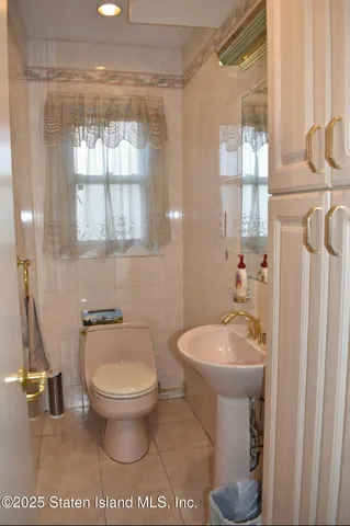 $749,000 | 15 Soren Street | Willowbrook