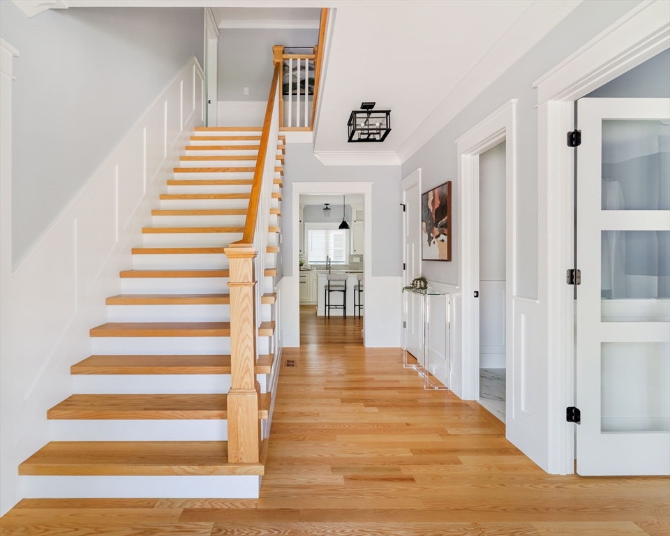 19 Cottage Street Lexington, MA 02420 - Photo 2 of 42