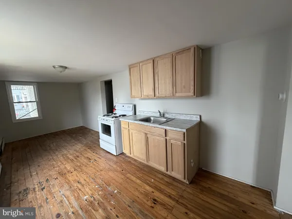 $1,400 | 190 7th Street, Unit 2, Salem, NJ 08079
