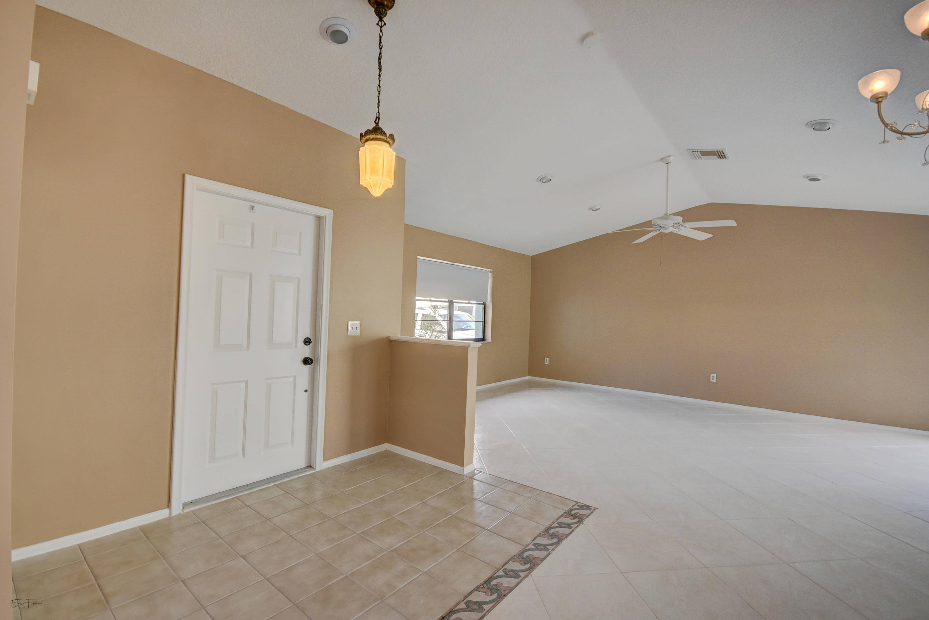 9178 Southwest 22nd Street, Unit D Boca Raton, FL 33428 - Photo 3 of 20 NF 9178 SW 22nd St-3