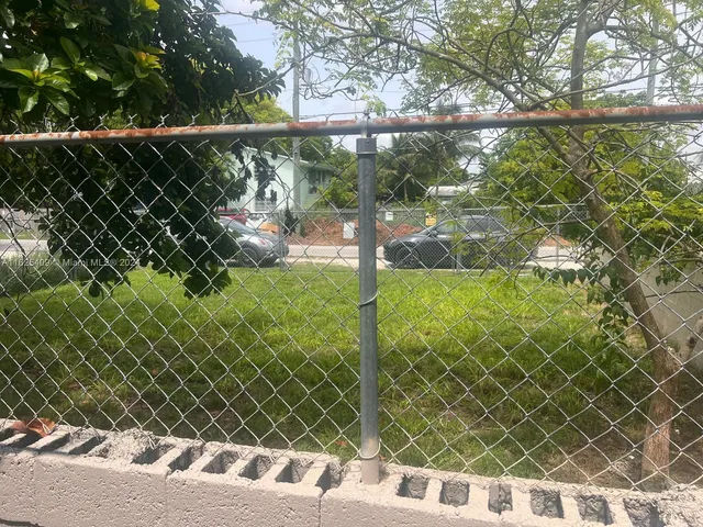 $199,000 | 7717 Northeast 1st Avenue, Miami, FL 33138