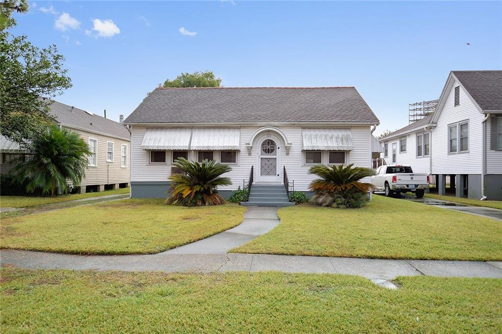 325 Rio Vista Avenue Jefferson, LA 70121 - Photo 1 of 10 Gallery Image 1