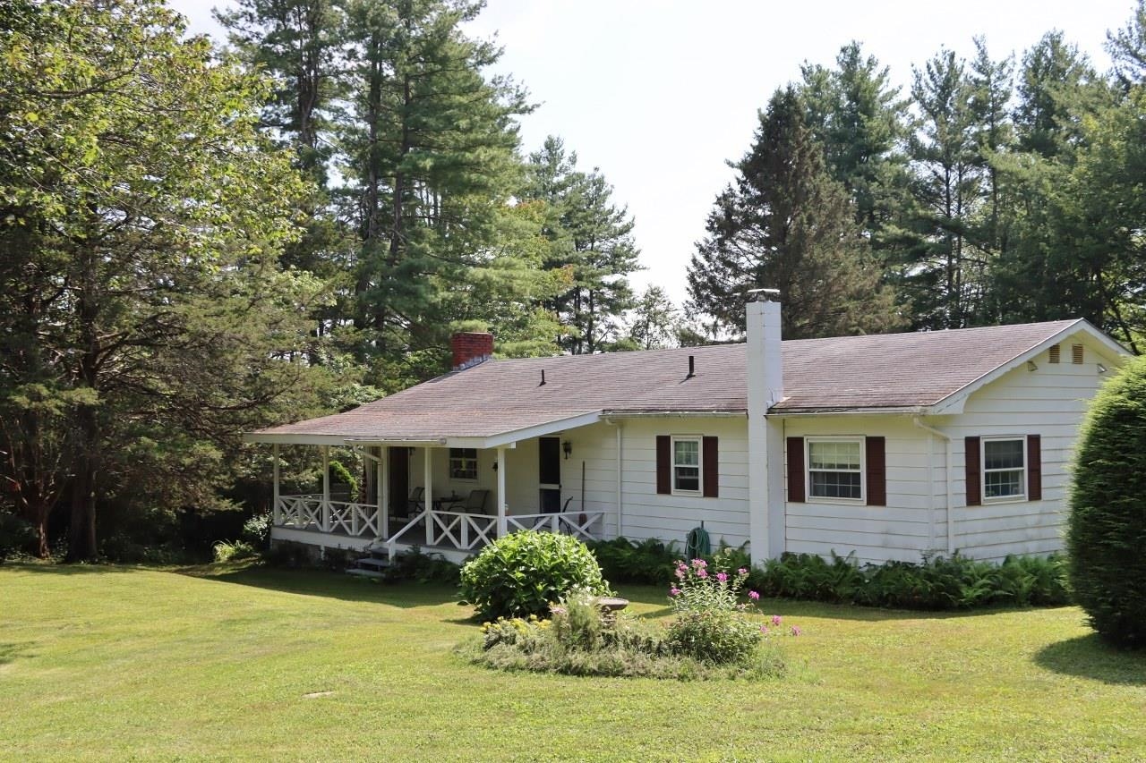 714 Skitchewaug Trail Springfield, VT 05156 - Photo 5 of 33 Gallery Image 5