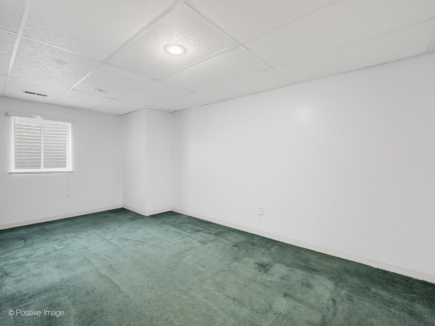 27-w015 Manchester Road Wheaton, IL 60187 - Photo 20 of 29