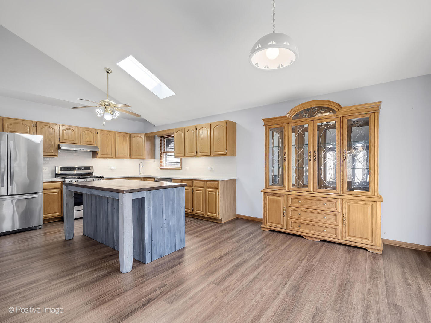 27-w015 Manchester Road Wheaton, IL 60187 - Photo 6 of 29