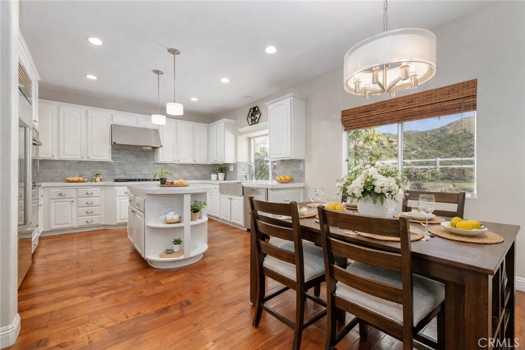 15257 Saddleback Road Canyon Country, CA 91387 - Photo 21 of 69