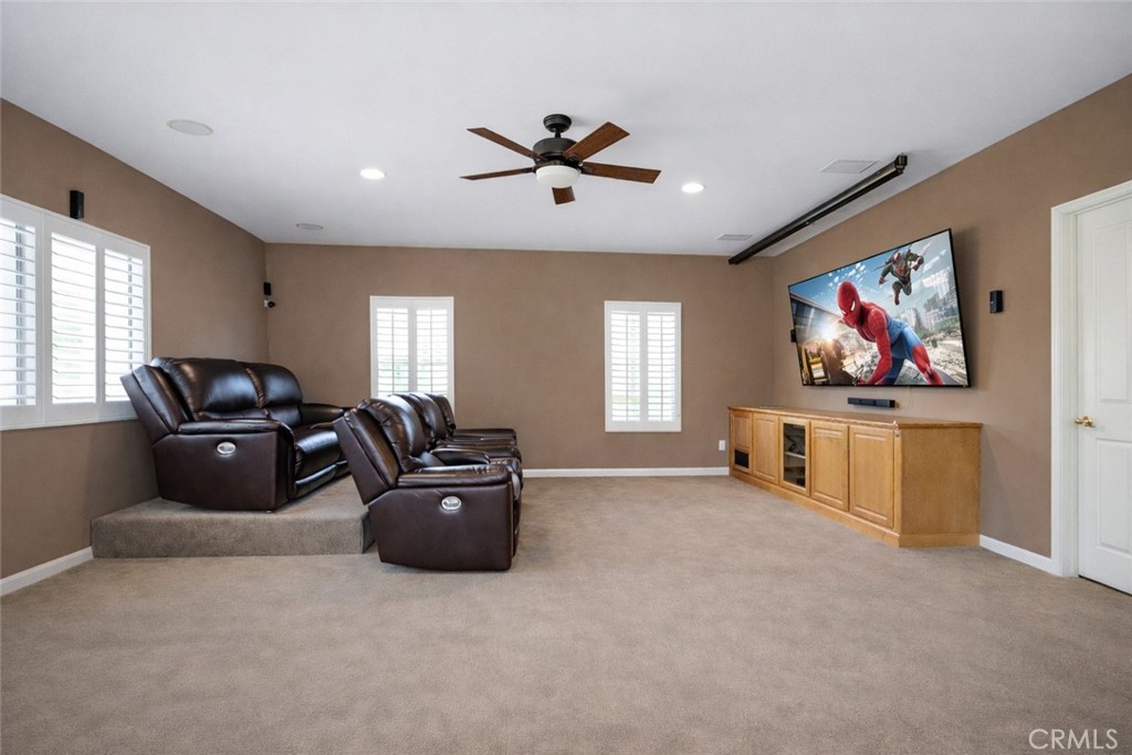 15257 Saddleback Road Canyon Country, CA 91387 - Photo 28 of 69