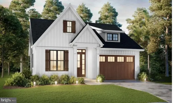 $397,000 | 44 Parkside Terrace, Berkeley Springs, WV 25411