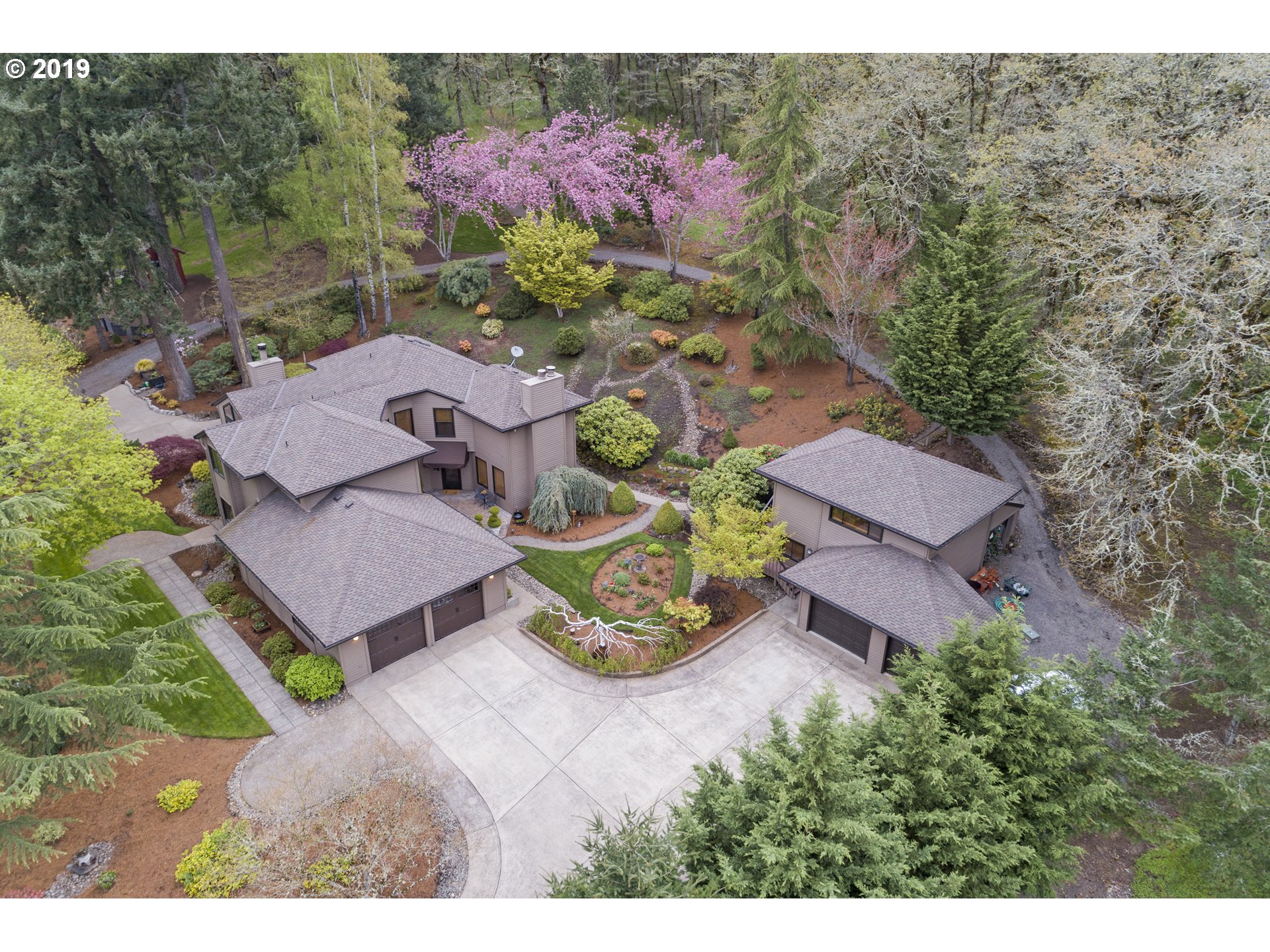1177 Southwest Hoffman Road West Linn, OR 97068 - Photo 1 of 29 Gallery Image 1