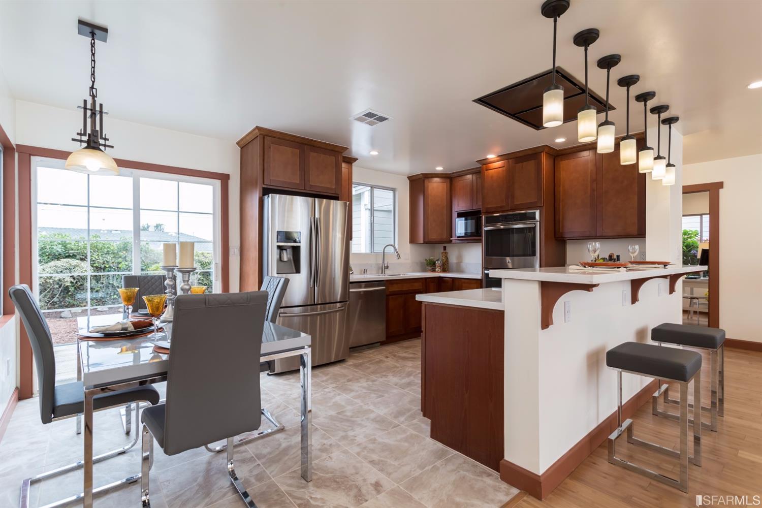 532 Johnson Avenue Pacifica, CA 94044 - Photo 9 of 26