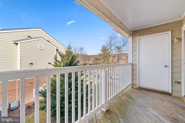 $1,800 | 8200 Blue Heron Drive, Unit 3C, Frederick, MD 21701