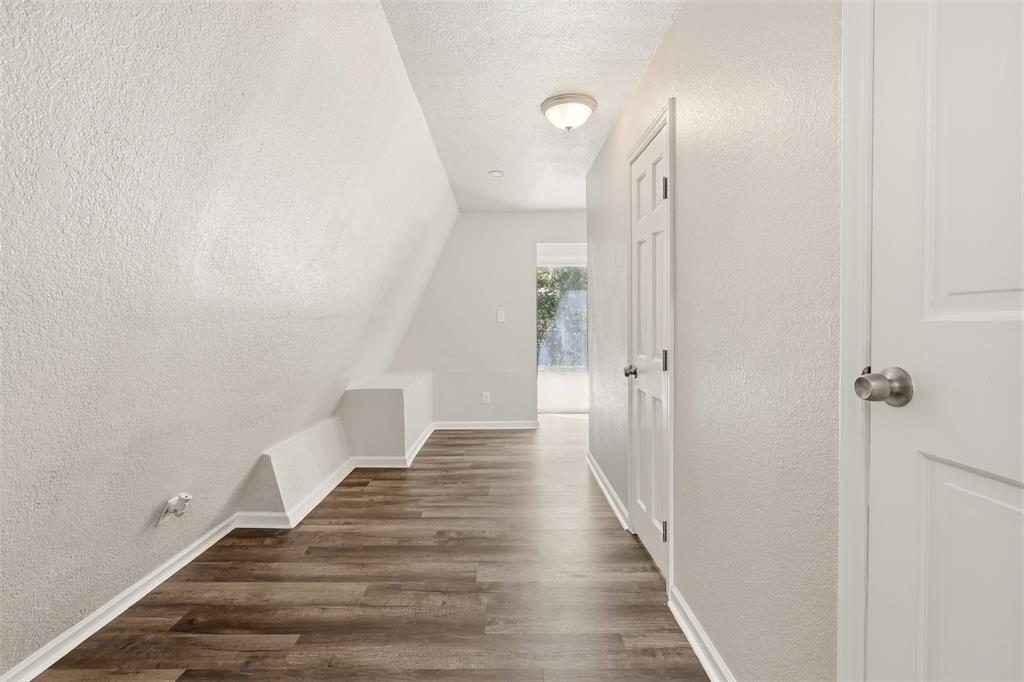 103 Calhoun Bend Azle, TX 76020 - Photo 20 of 32 Gallery Image 20