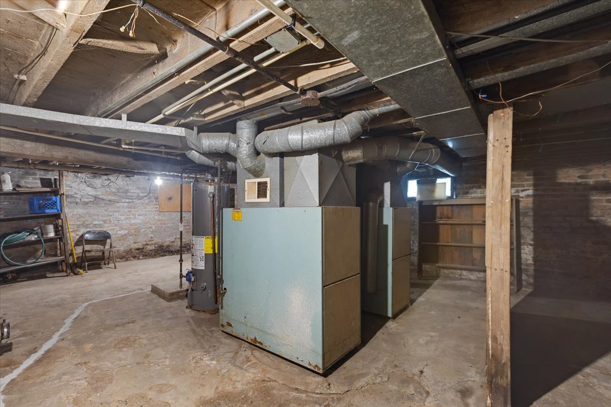 710 South Martin Luther King Junior Avenue Waukegan, IL 60085 - Photo 30 of 35 a view of a storage room