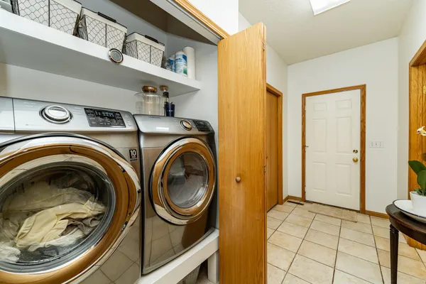 $279,900 | 1988 Waterford Place Southwest, Rochester, MN 55902