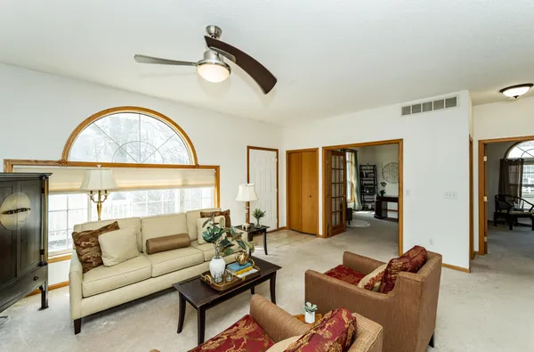 $279,900 | 1988 Waterford Place Southwest, Rochester, MN 55902