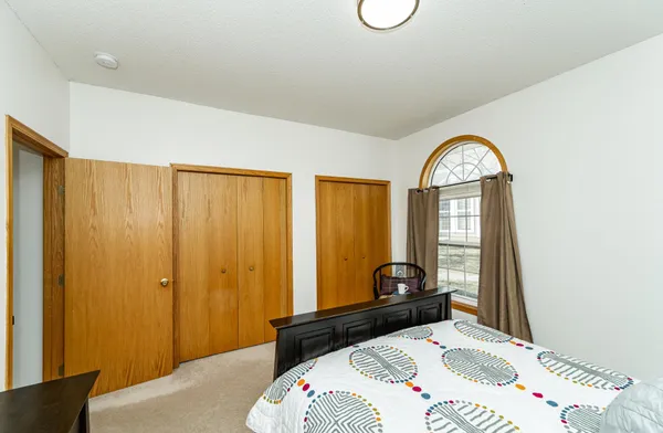 $279,900 | 1988 Waterford Place Southwest, Rochester, MN 55902