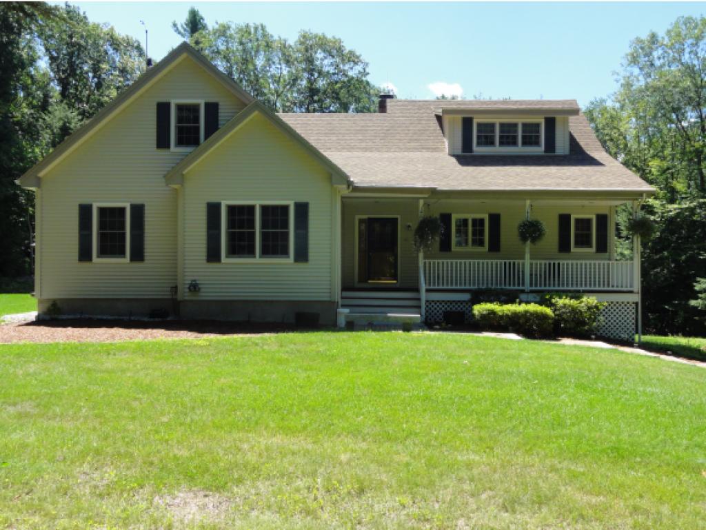 86 Wilton Center Road Wilton, NH 03086 - Photo 2 of 32