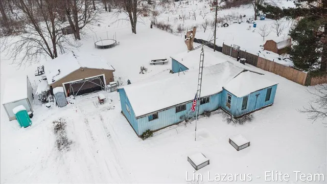 $244,900 | 13280 Ritchie Avenue Northeast, Cedar Springs, MI 49319