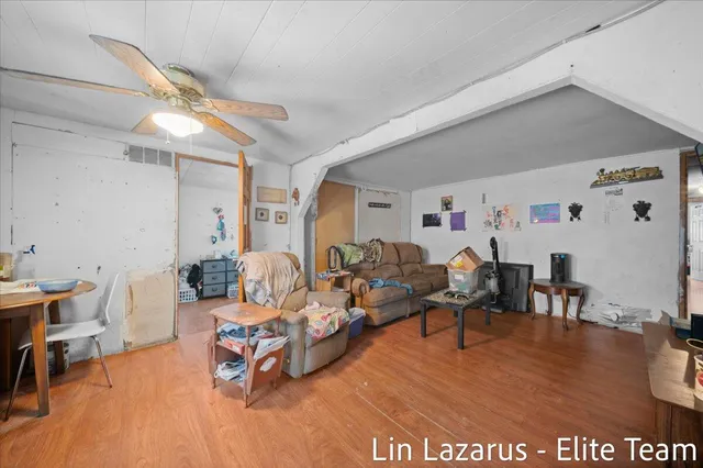 $244,900 | 13280 Ritchie Avenue Northeast, Cedar Springs, MI 49319