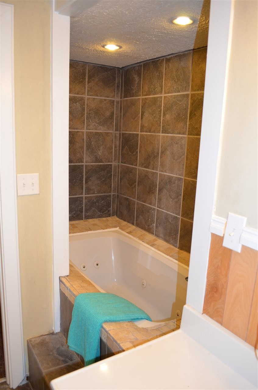 2199 Old Plank Road Newburgh, IN 47630 - Photo 22 of 36