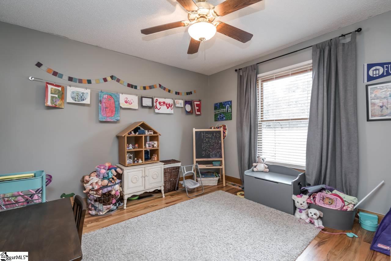 1909 Pleasant Hill Road Greer, SC 29651 - Photo 15 of 34
