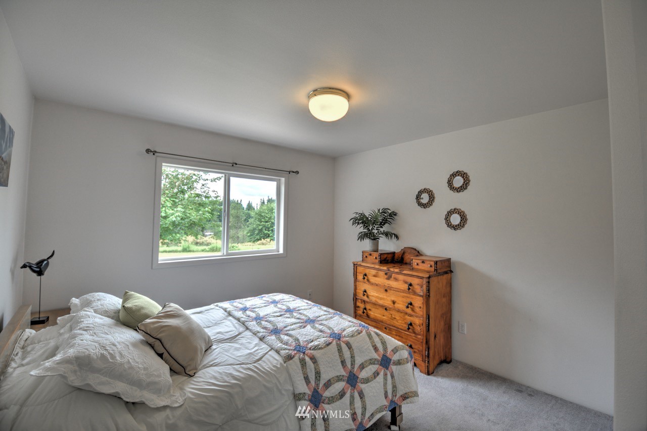 12743 Case Road Southwest Olympia, WA 98512 - Photo 28 of 36 Gallery Image 28