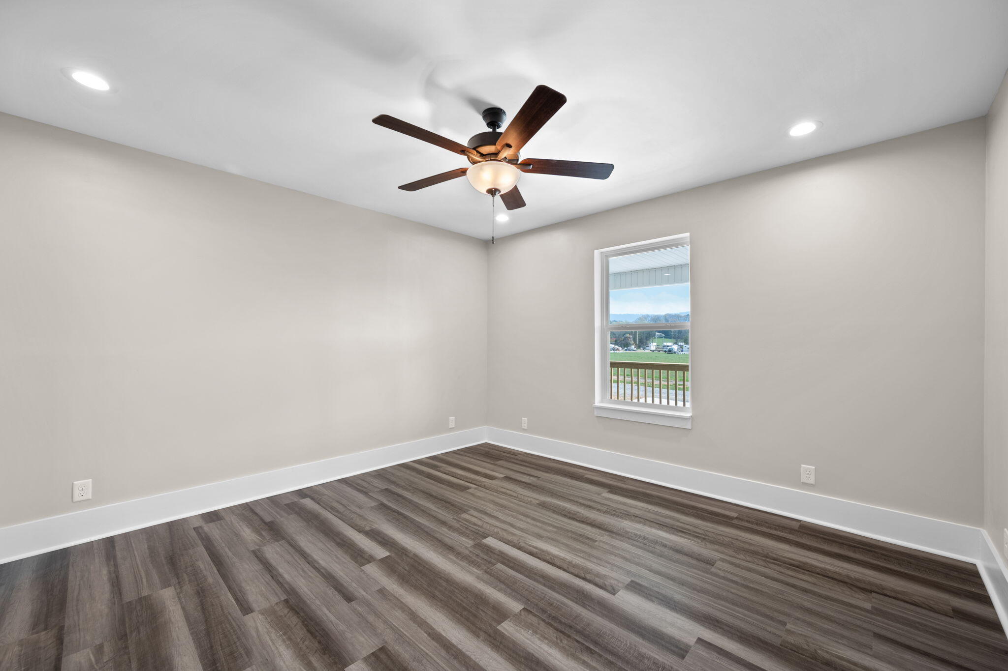 150 Galloway Airport Road Dunlap, TN 37327 - Photo 10 of 28 10-web-or-mls-DSC_4339 copy