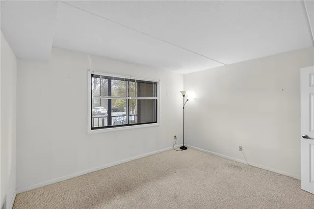 $274,900 | 650 East Greenwich Avenue, Unit 5110, West Warwick, RI 02893