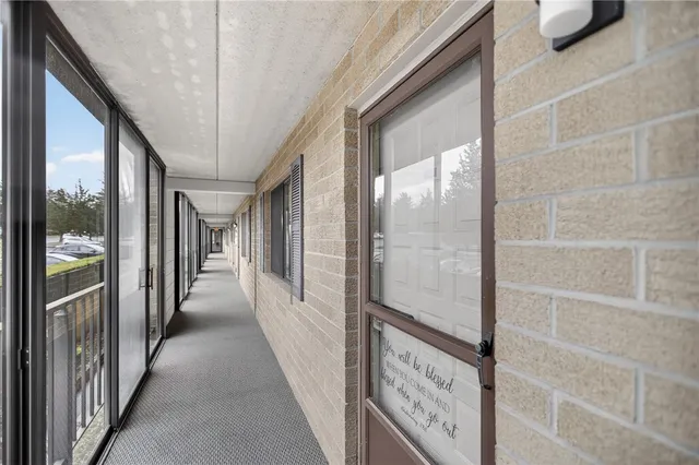 $274,900 | 650 East Greenwich Avenue, Unit 5110, West Warwick, RI 02893