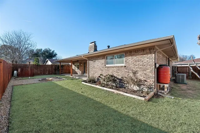 $2,395 | 1832 Tameria Drive, Irving, TX 75060