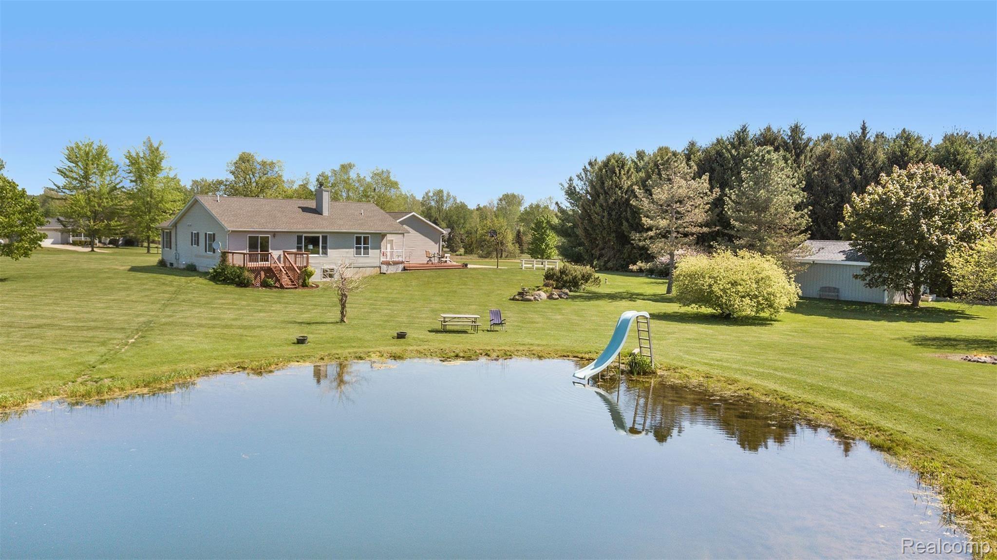 9795 Crofoot Road Fowlerville, MI 48836 - Photo 3 of 36 DJI_0714.jpg