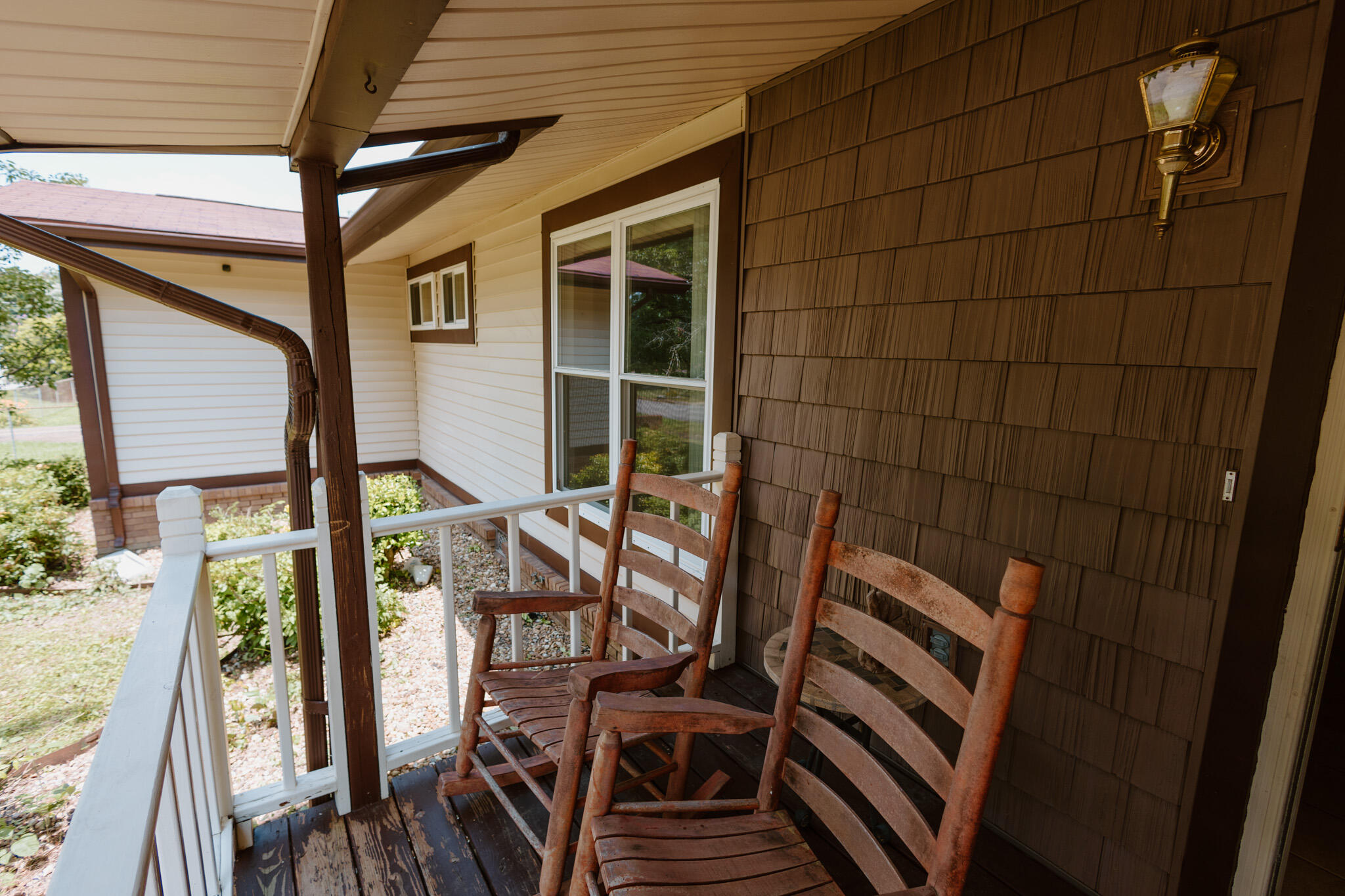 8003 Plaxco Drive Chattanooga, TN 37421 - Photo 4 of 22 1F1A4945