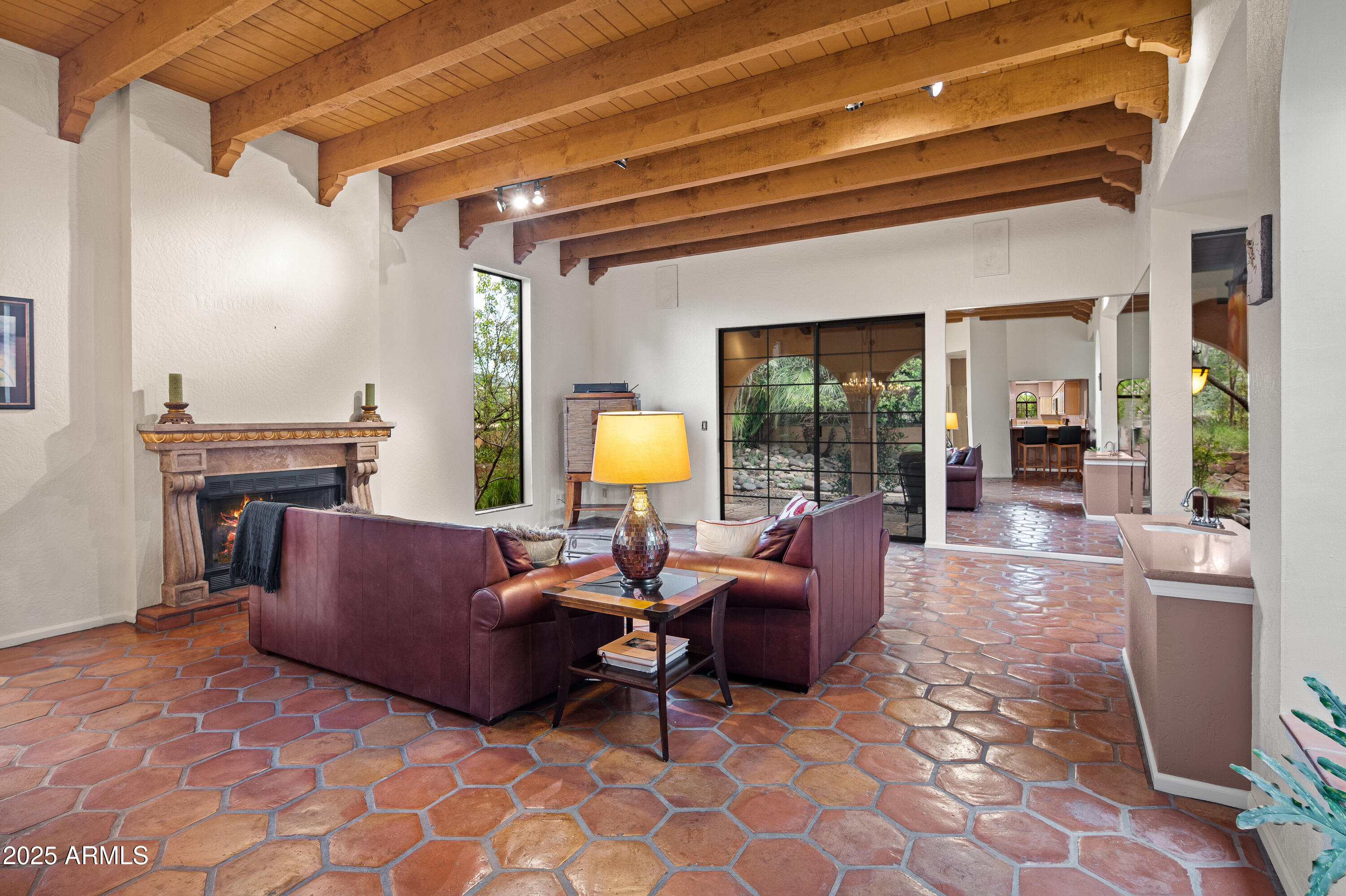 173 Ridge Trail Drive Sedona, AZ 86351 - Photo 12 of 39 Living Room