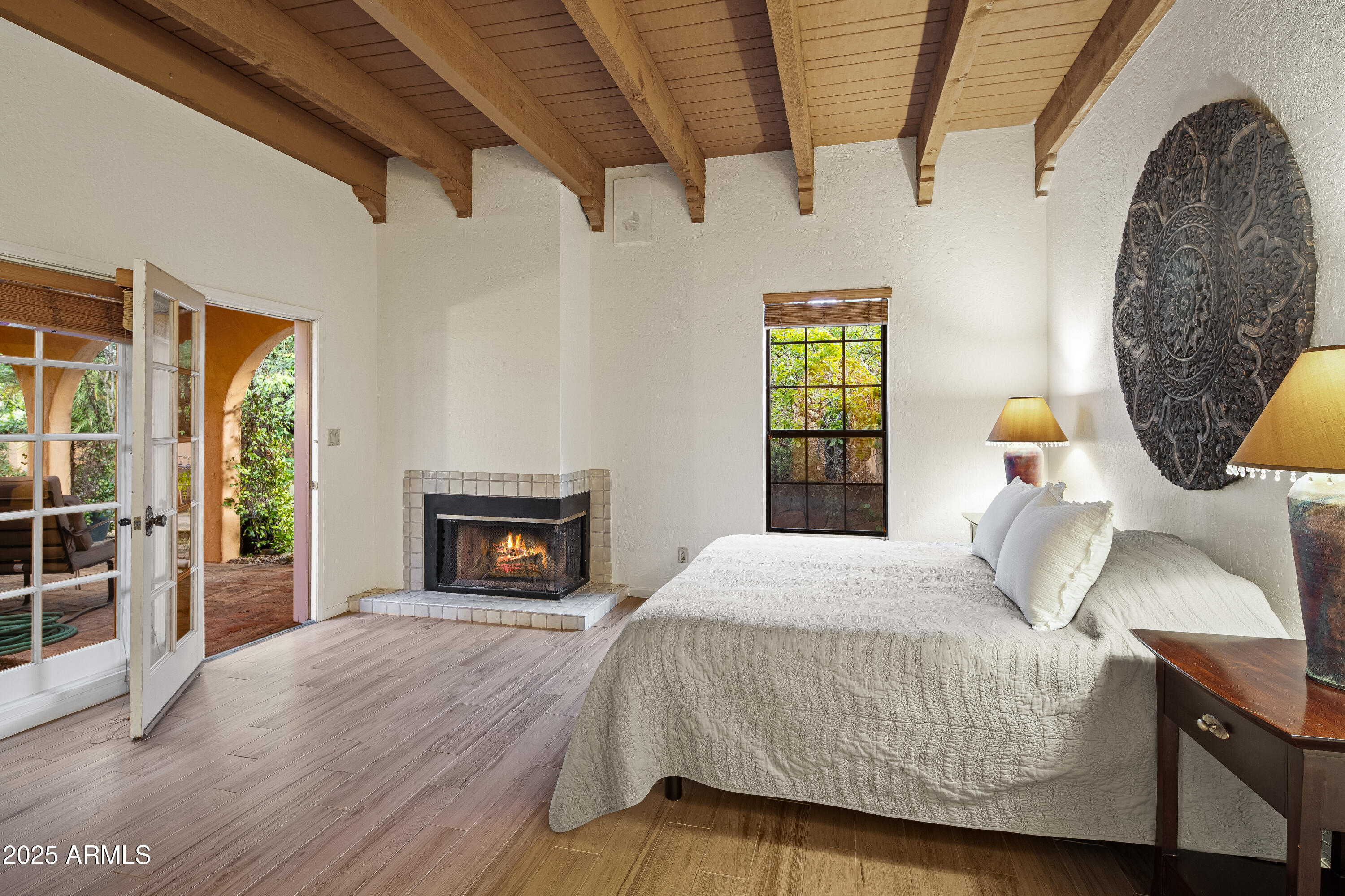 173 Ridge Trail Drive Sedona, AZ 86351 - Photo 21 of 39 Primary Bedroom